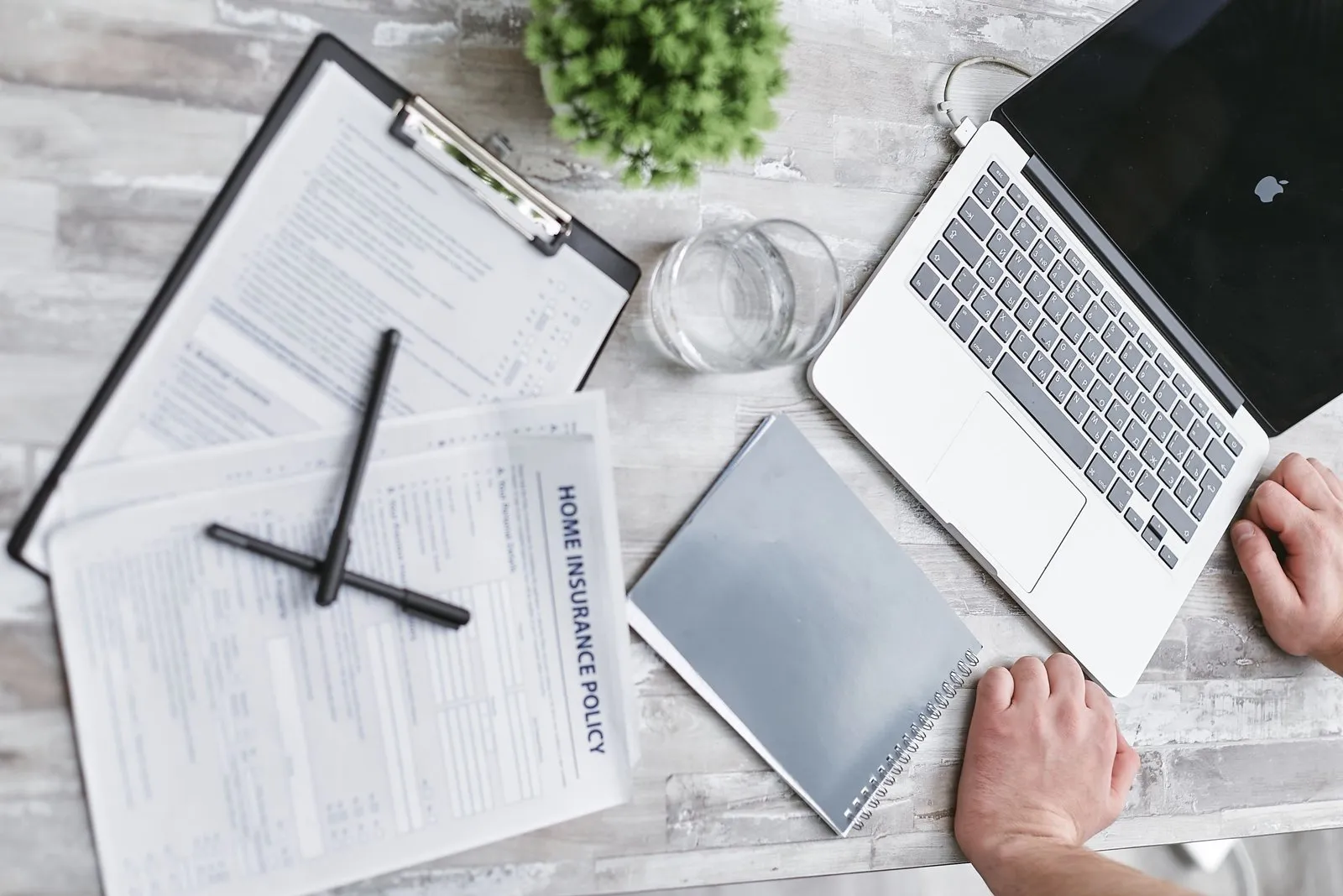 Distinguer les clauses indispensables du remplissage commercial dans un contrat multirisqu